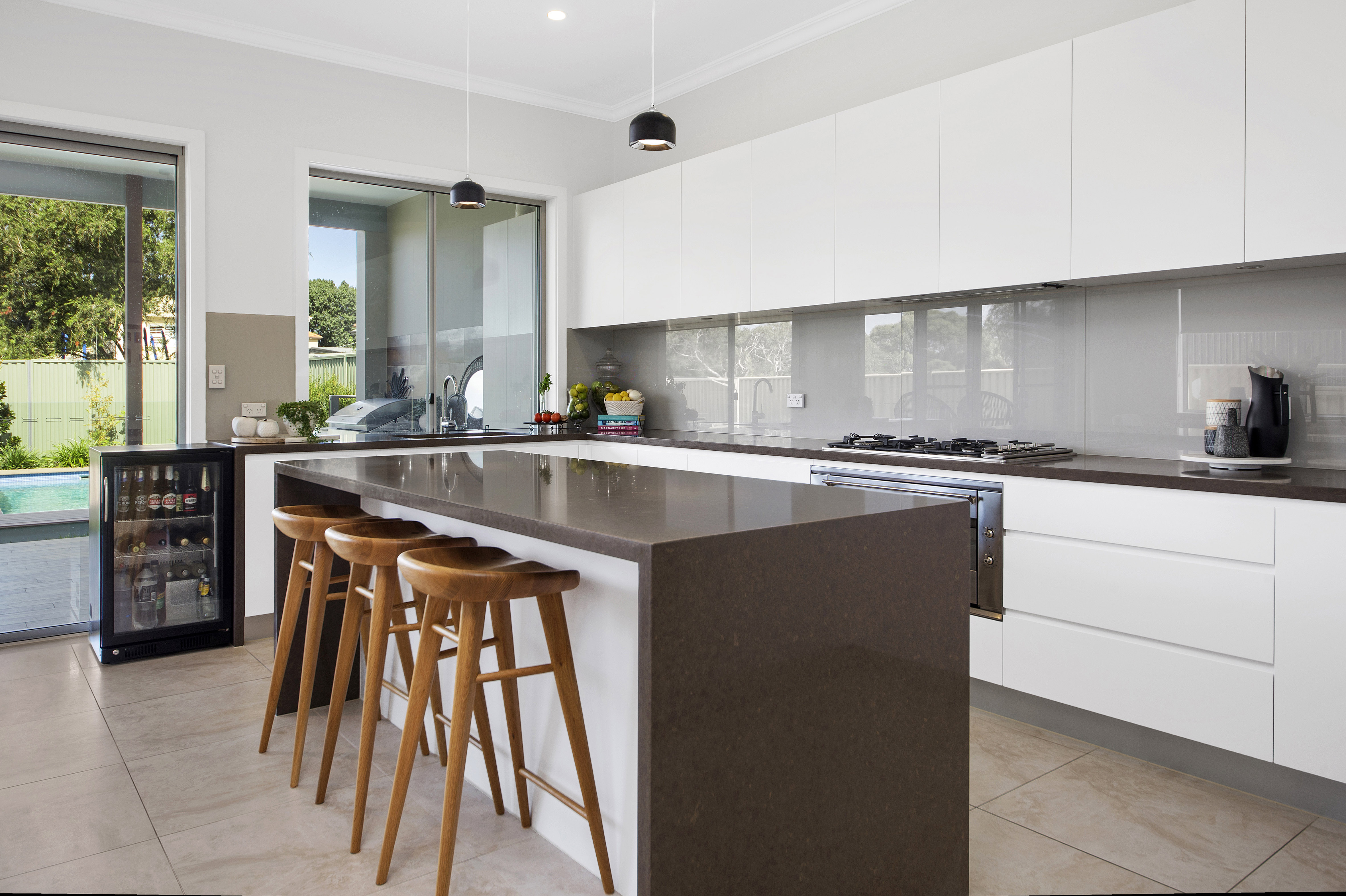 Kitchens image 3